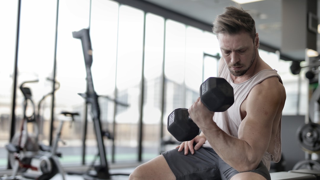 Bicep Tendon Injuries: How to Help Recover Naturally